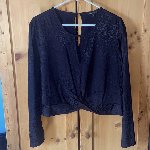 Cropped Blouse - Picture 1 of 3